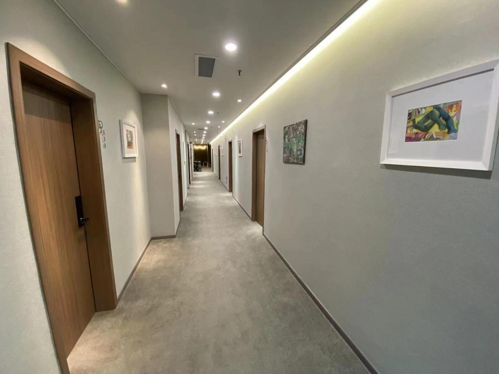 Puzzle Hotel Guangzhou Fenghuang New Village Subway Station Екстериор снимка