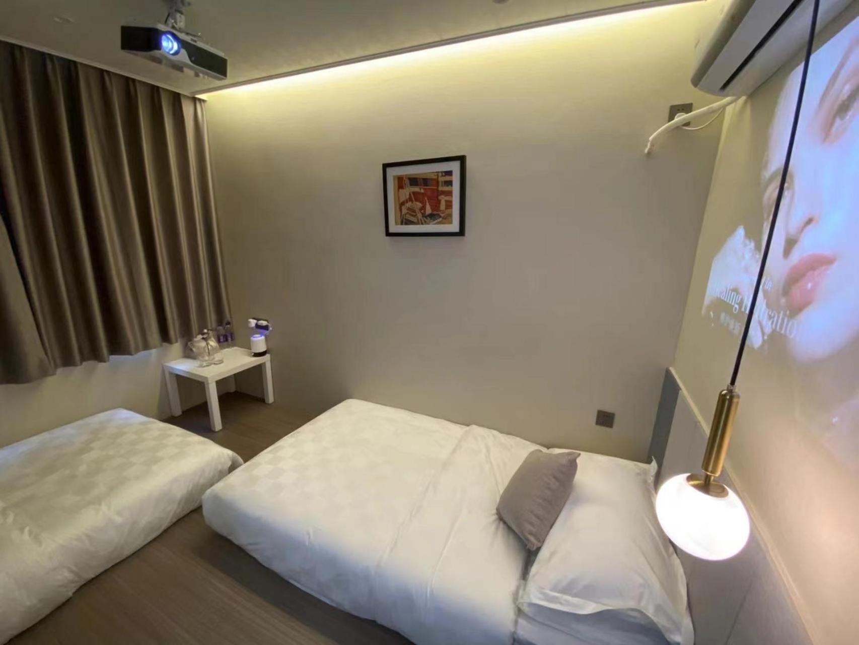 Puzzle Hotel Guangzhou Fenghuang New Village Subway Station Екстериор снимка